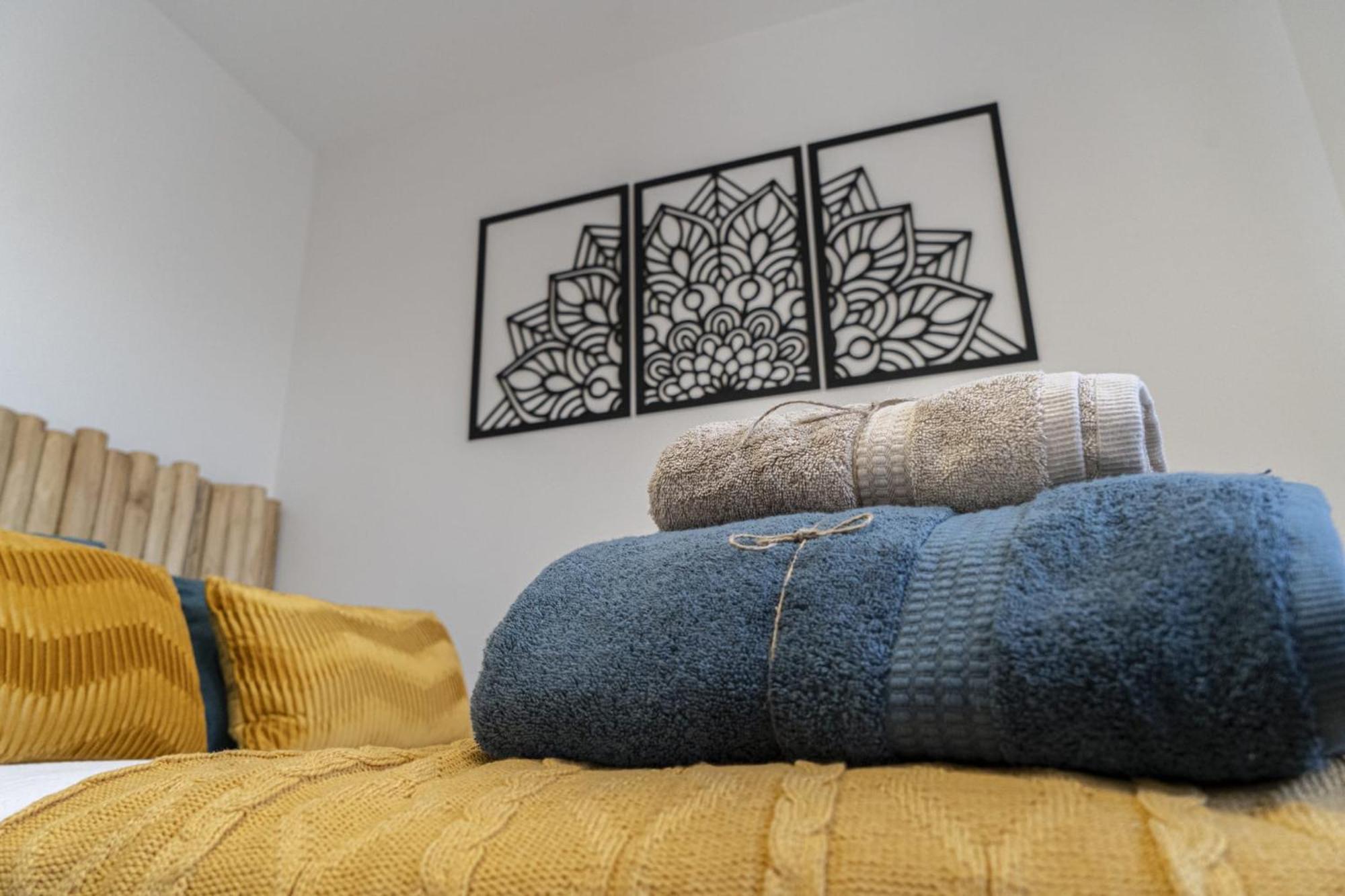 Apartament U Lagartu Eljas Zewnętrze zdjęcie