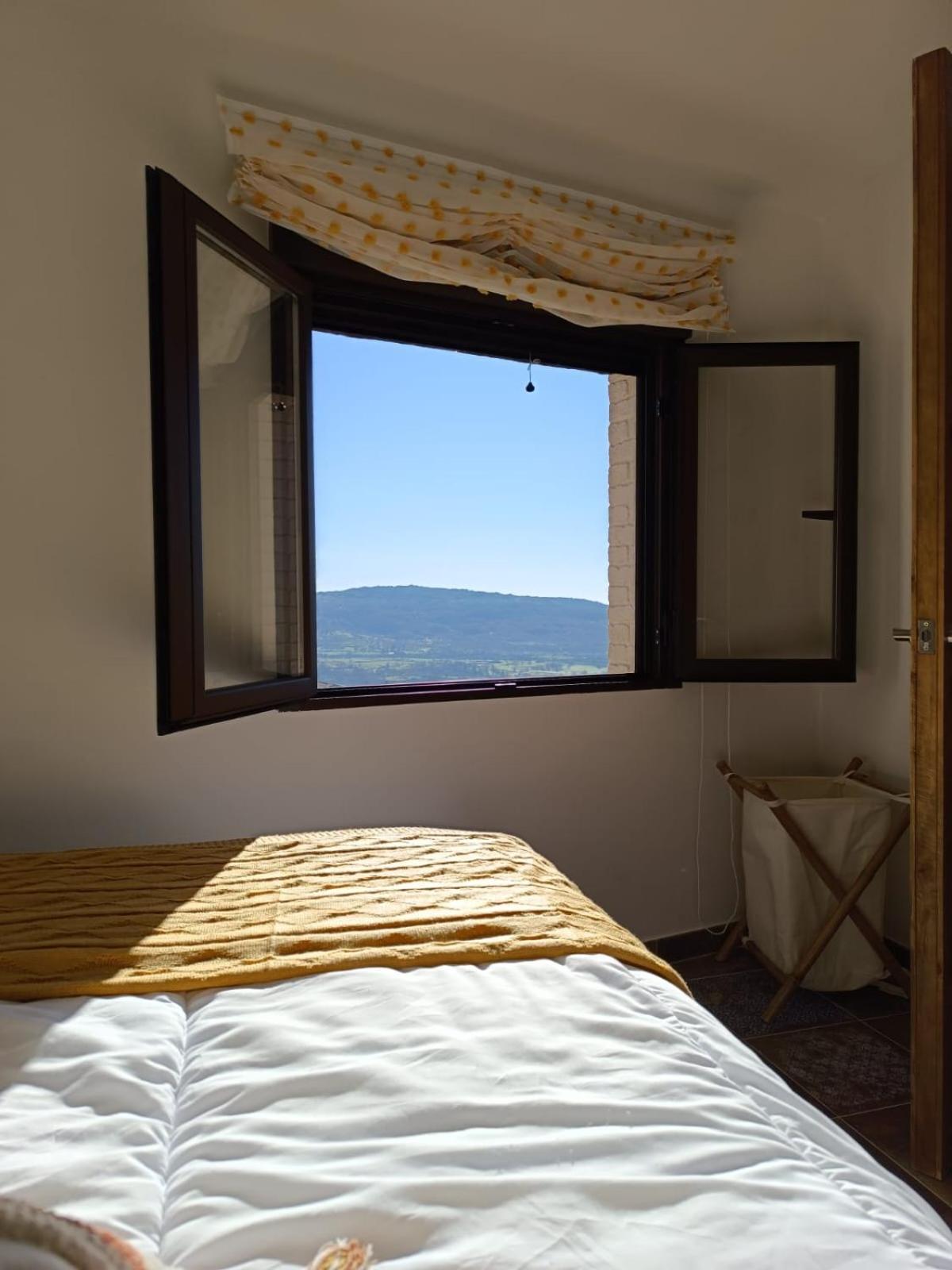 Apartament U Lagartu Eljas Zewnętrze zdjęcie